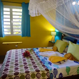 Holiday home Au Sable D'or - - Wifi- Piscine, Deshaies